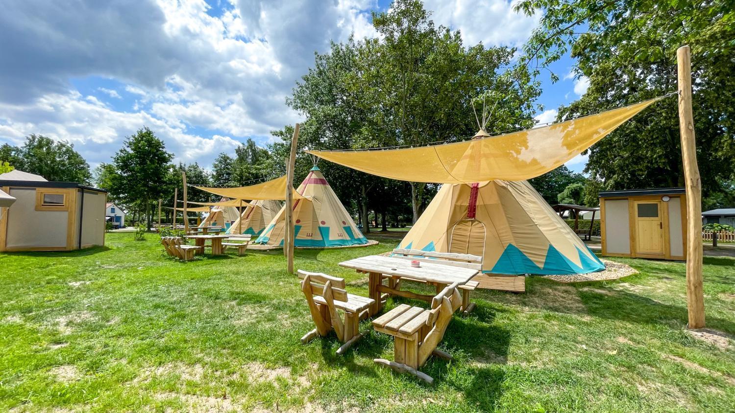 Tipi Illinois Appartement Falkenburg Buitenkant foto